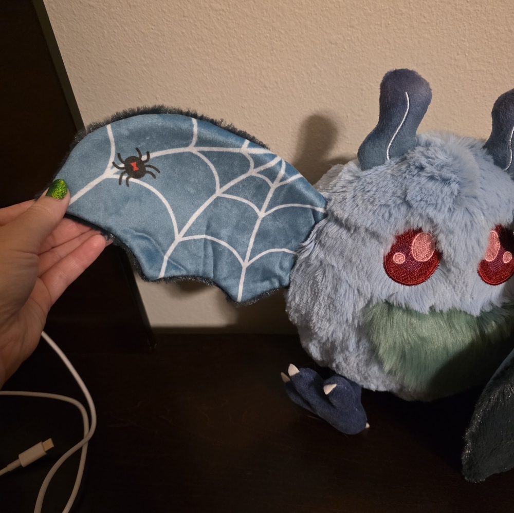 NWT Squishable Haunted Mini Mothman - Picture 4 of 6